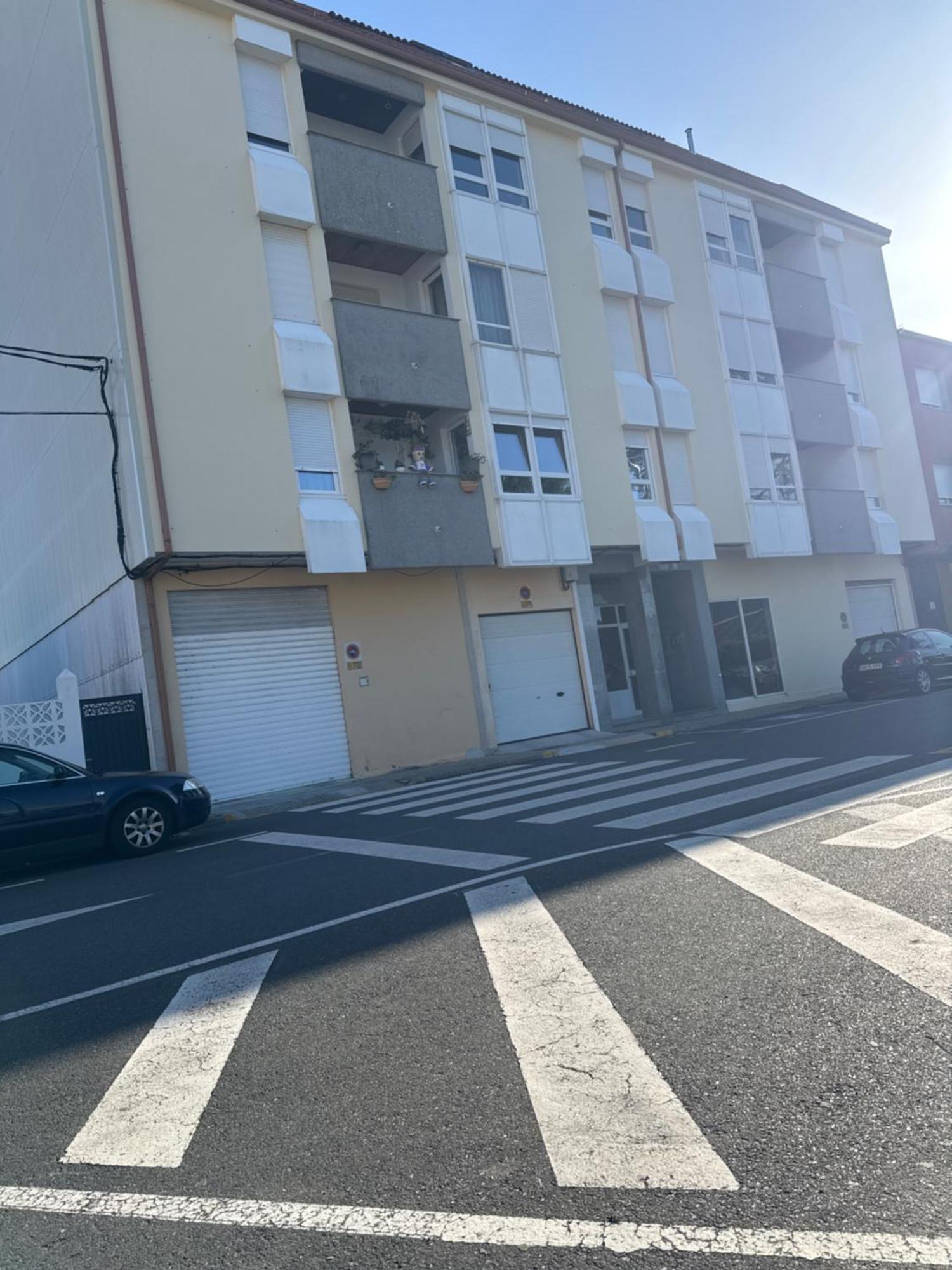 Edificio Los Naranjos Serra De Outes Zewnętrze zdjęcie